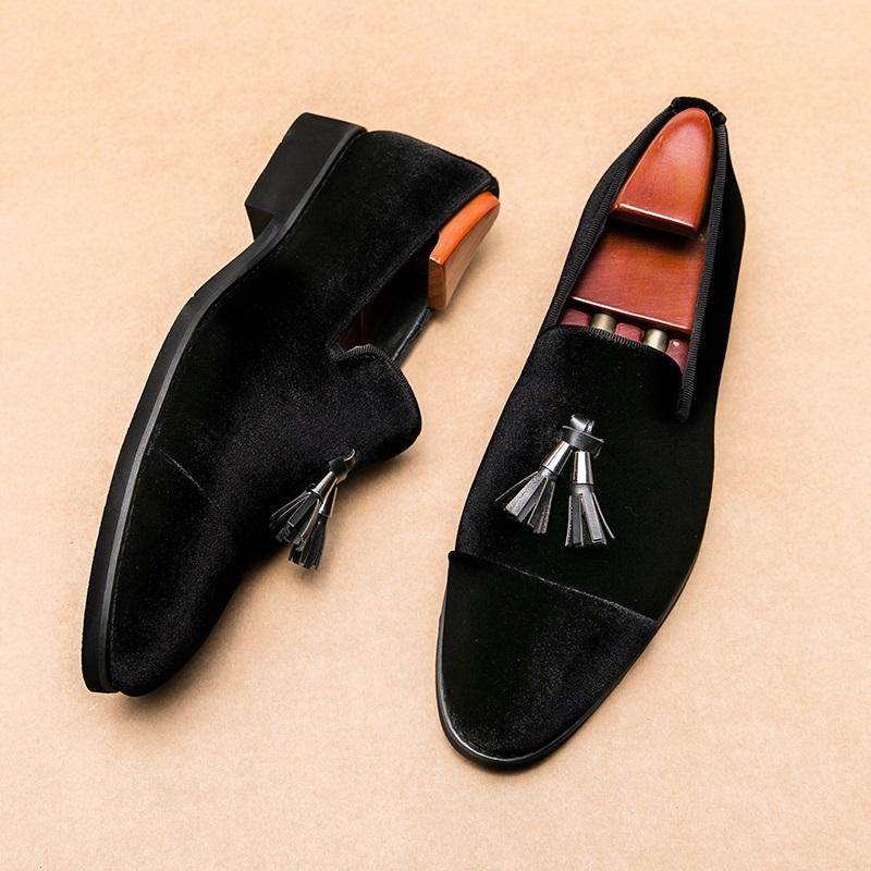 Designer New Wedding Dress Tassels Velvet Leather Shoes For Men Slip On Driving Loafers Prom Homecoming Party Footwear 38 чорний
Designer New Wedding Dress Tassels Velvet Leather Shoes For Men Slip On Driving Loafers Prom Homecoming Party Footwear 38 чорний