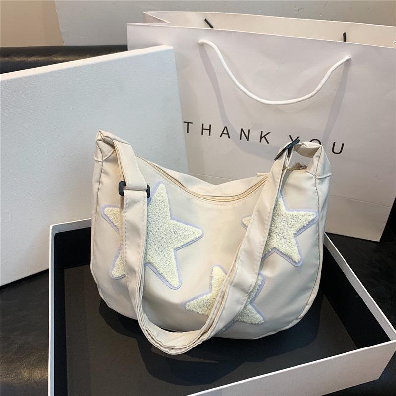 Japanese Cute Star Dumpling Bag: Versatile Large-Capacity Crossbody for College Students One Size білий
Japanese Cute Star Dumpling Bag: Versatile Large-Capacity Crossbody for College Students One Size білий
