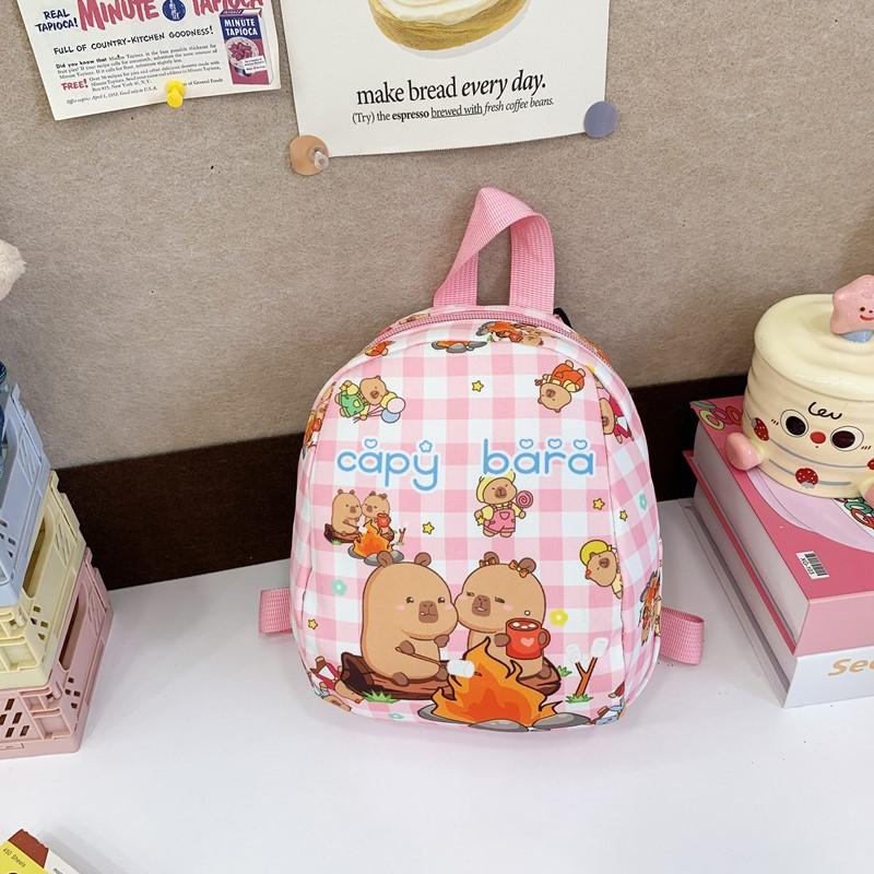 Kindergarten Small And Medium Class Baby Schoolbag Internet Celebrity Kapibara Boys And Girls Backpack Cartoon Children Travel Backpack розовый
Kindergarten Small And Medium Class Baby Schoolbag Internet Celebrity Kapibara Boys And Girls Backpack Cartoon Children Travel Backpack розовый