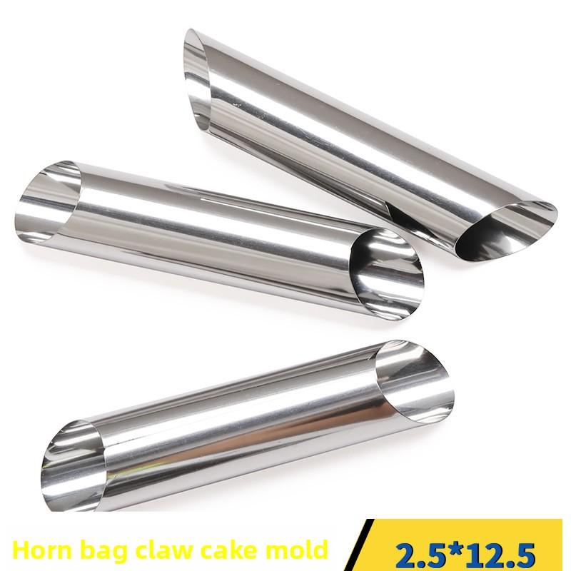 Making Danish Spiral Bread Baking Mold with Household Danish Croissants 2.5*12.5cm
Making Danish Spiral Bread Baking Mold with Household Danish Croissants 2.5*12.5cm