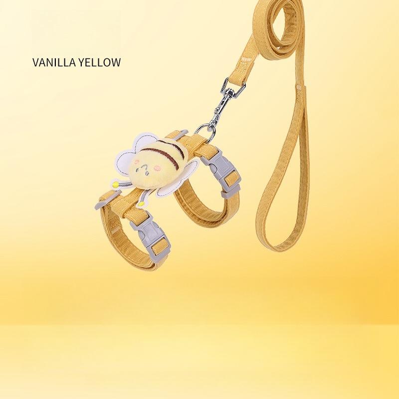 Cat Harness Leash, Escape-Proof, Specially Designed for Outdoor Walking, Adjustable Chest Strap for Cats s recommended (3 - 4kg)
Cat Harness Leash, Escape-Proof, Specially Designed for Outdoor Walking, Adjustable Chest Strap for Cats s recommended (3 - 4kg)