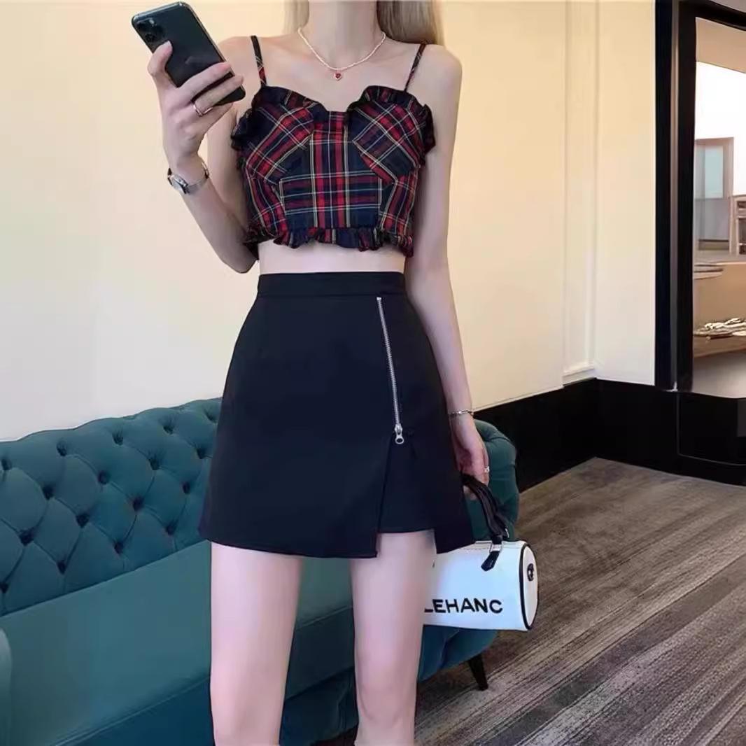 Women s Black High-Waist A-Line Midi Skirt - 2024 Summer Zipper Design, Slimming Casual Mini Skirt. XL чорний
Women s Black High-Waist A-Line Midi Skirt - 2024 Summer Zipper Design, Slimming Casual Mini Skirt. XL чорний