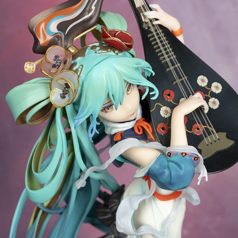 27cm Hatsune Miku Traditional Japanese Anime Figure Large Statue Exquisite Collectible Model 10.6 inch Articulated Poseable Detailed Movable Scale
27cm Hatsune Miku Traditional Japanese Anime Figure Large Statue Exquisite Collectible Model 10.6 inch Articulated Poseable Detailed Movable Scale
