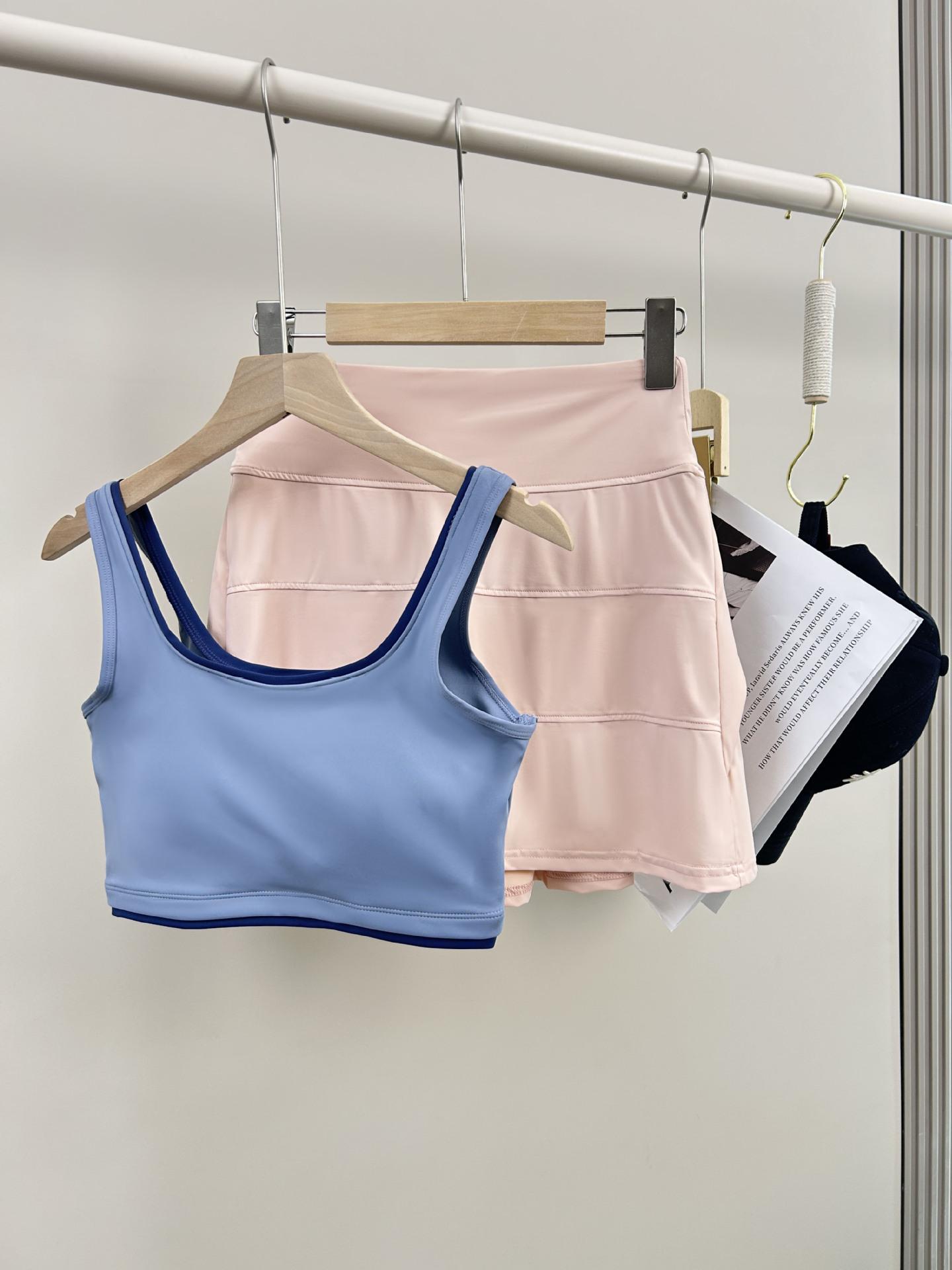 JYL Fixed Chest Pad Yoga Suit Slim Vest Skirt Summer Outfit M bittersweet мерехтіння кольору
JYL Fixed Chest Pad Yoga Suit Slim Vest Skirt Summer Outfit M bittersweet мерехтіння кольору