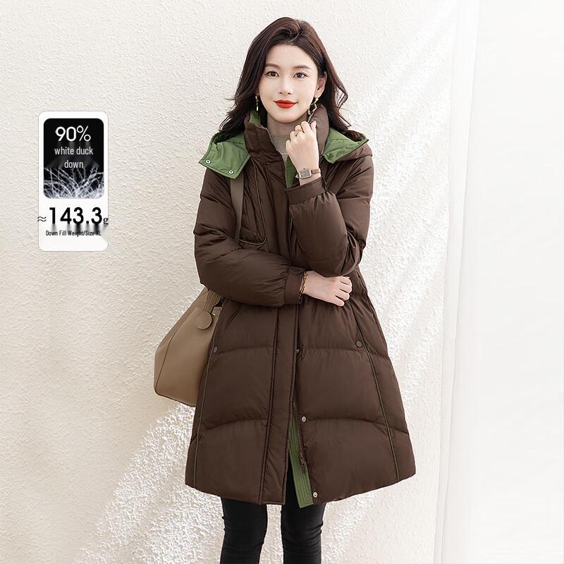 Женская зимняя куртка с капюшоном на 90% из пуха XL
Женская зимняя куртка с капюшоном на 90% из пуха XL