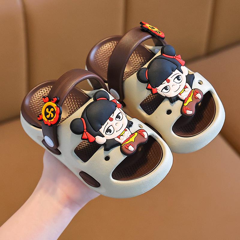 Nezha boys sandals with soft soles and anti-slip features, new children s sandals for toddlers and young kids, sports beach shoes 18-19 хаки
Nezha boys sandals with soft soles and anti-slip features, new children s sandals for toddlers and young kids, sports beach shoes 18-19 хаки