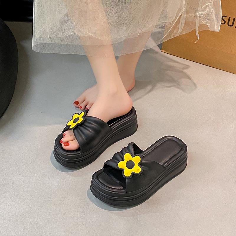 Новые EVA верхняя одежда толстоподошвенные увеличивающие рост шлепанцы женские сандалии на одной перемычке летний универсальный модный тренд маффин сандалии на одной перемычке 40—41 чёрный
Новые EVA верхняя одежда толстоподошвенные увеличивающие рост шлепанцы женские сандалии на одной перемычке летний универсальный модный тренд маффин сандалии на одной перемычке 40—41 чёрный