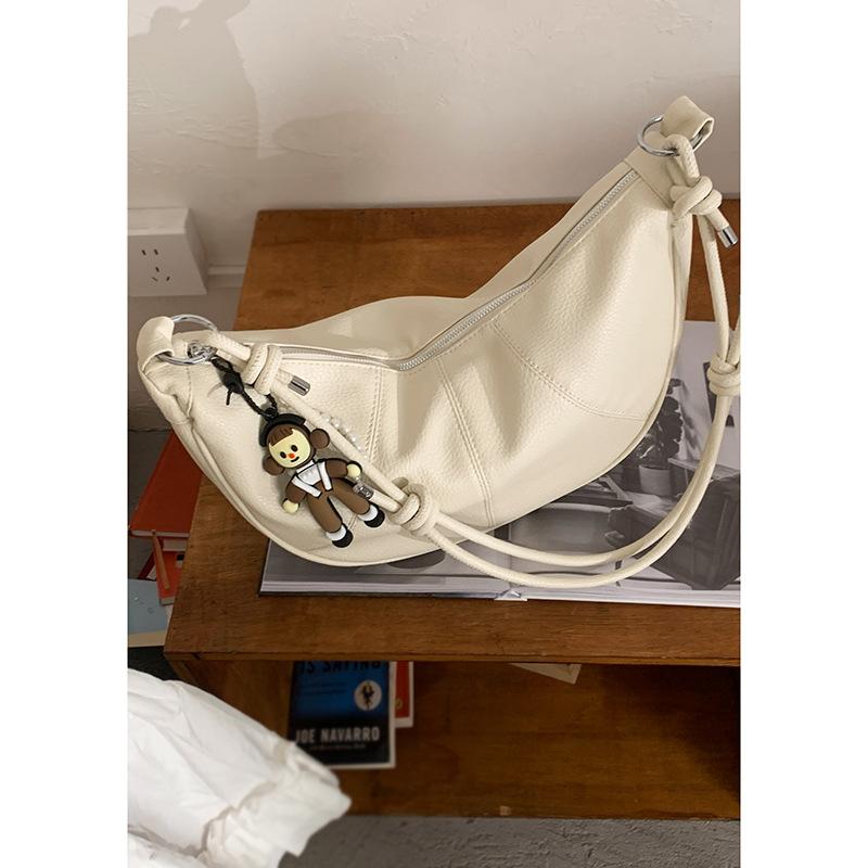 Niche texture underarm bag women s bag 2025 spring new dumpling bag large capacity shoulder messenger bag грязно-белый
Niche texture underarm bag women s bag 2025 spring new dumpling bag large capacity shoulder messenger bag грязно-белый