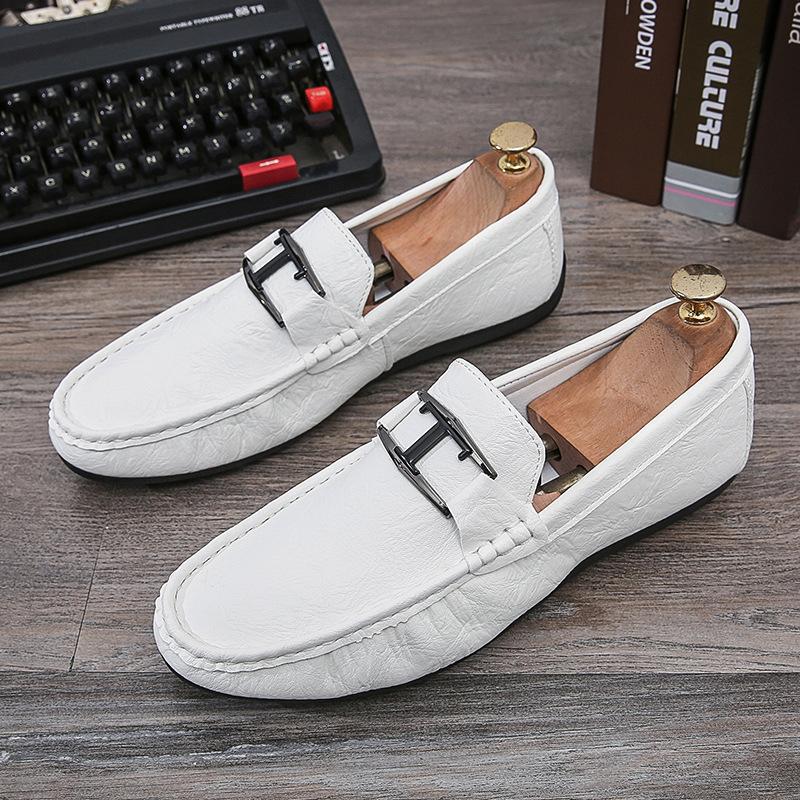 European station men s shoes Doudou shoes 2024 summer new models, British style trend casual one-pedal soft-soled lazy shoes 39
European station men s shoes Doudou shoes 2024 summer new models, British style trend casual one-pedal soft-soled lazy shoes 39