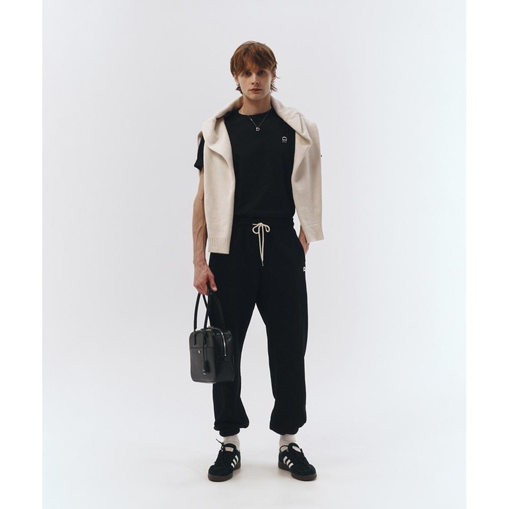 DUNST UNISEX LOGO CREASE TSHIRT BLACKMUDTS3A111BK
DUNST UNISEX LOGO CREASE TSHIRT BLACKMUDTS3A111BK