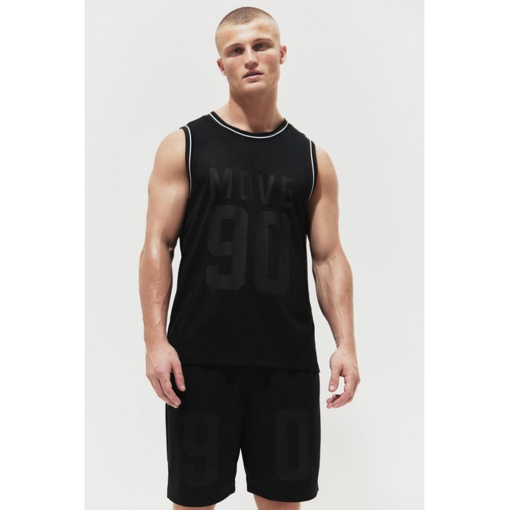 Баскетбольная футболка без рукавов HM DryMove черная Move 90
Баскетбольная футболка без рукавов HM DryMove черная Move 90