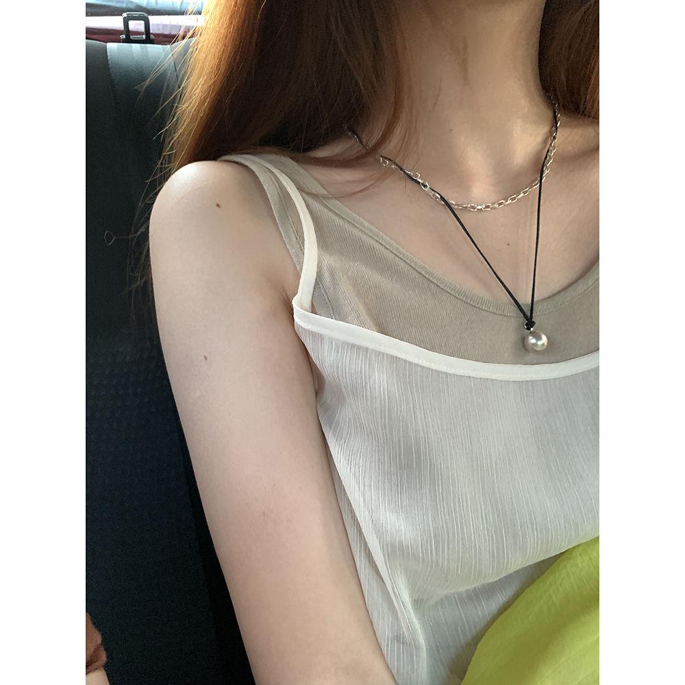 Korean Style Solid Color Spaghetti Strap Tank Top - Versatile Sleeveless Layering for Spring 2025 (EM2535) Small Model Code
Korean Style Solid Color Spaghetti Strap Tank Top - Versatile Sleeveless Layering for Spring 2025 (EM2535) Small Model Code