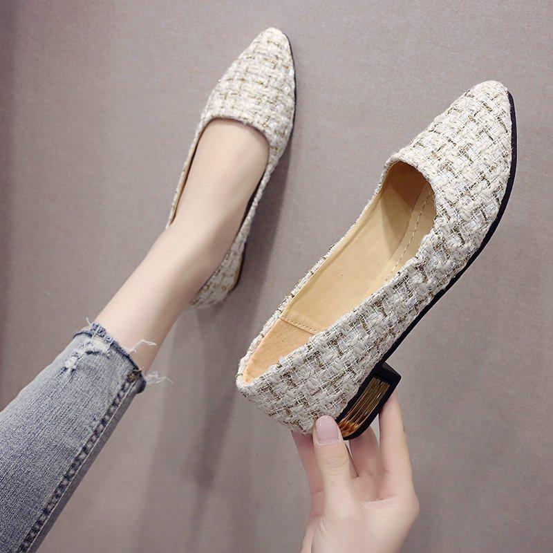 Pointed Flat Shoes Woman Spring Summer Plaid Suede Asakuchi Work Shoes Scoop Shoes Ladies Shoes Daily Wear Plus Size 35 - 42
Pointed Flat Shoes Woman Spring Summer Plaid Suede Asakuchi Work Shoes Scoop Shoes Ladies Shoes Daily Wear Plus Size 35 - 42