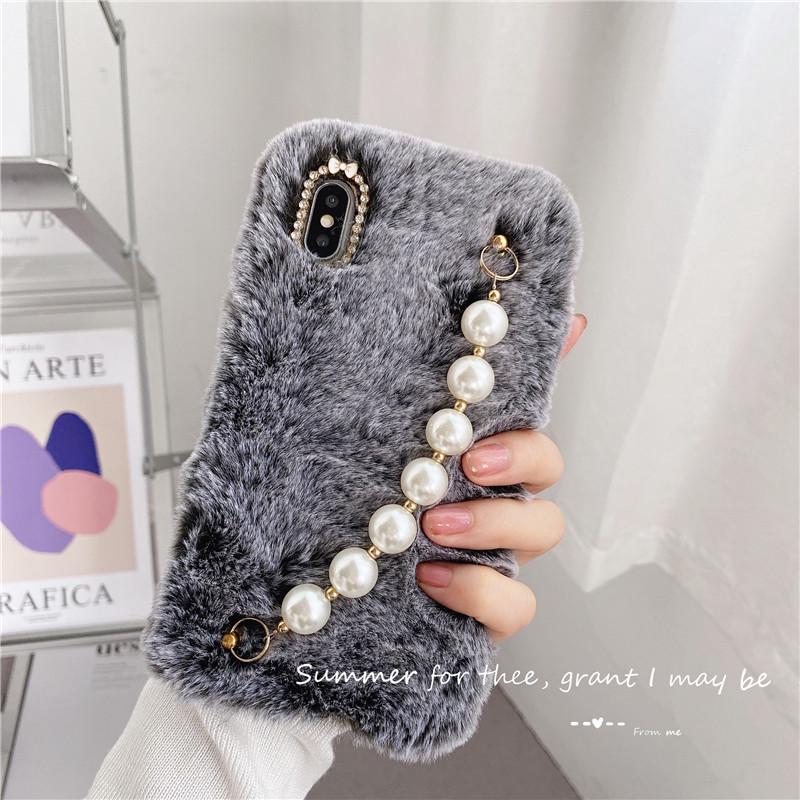 Pearl Plush Bracelet Phone Case for iPhone 13-15 Pro Max - Autumn/Winter Warmth iPhone 17 серый
Pearl Plush Bracelet Phone Case for iPhone 13-15 Pro Max - Autumn/Winter Warmth iPhone 17 серый