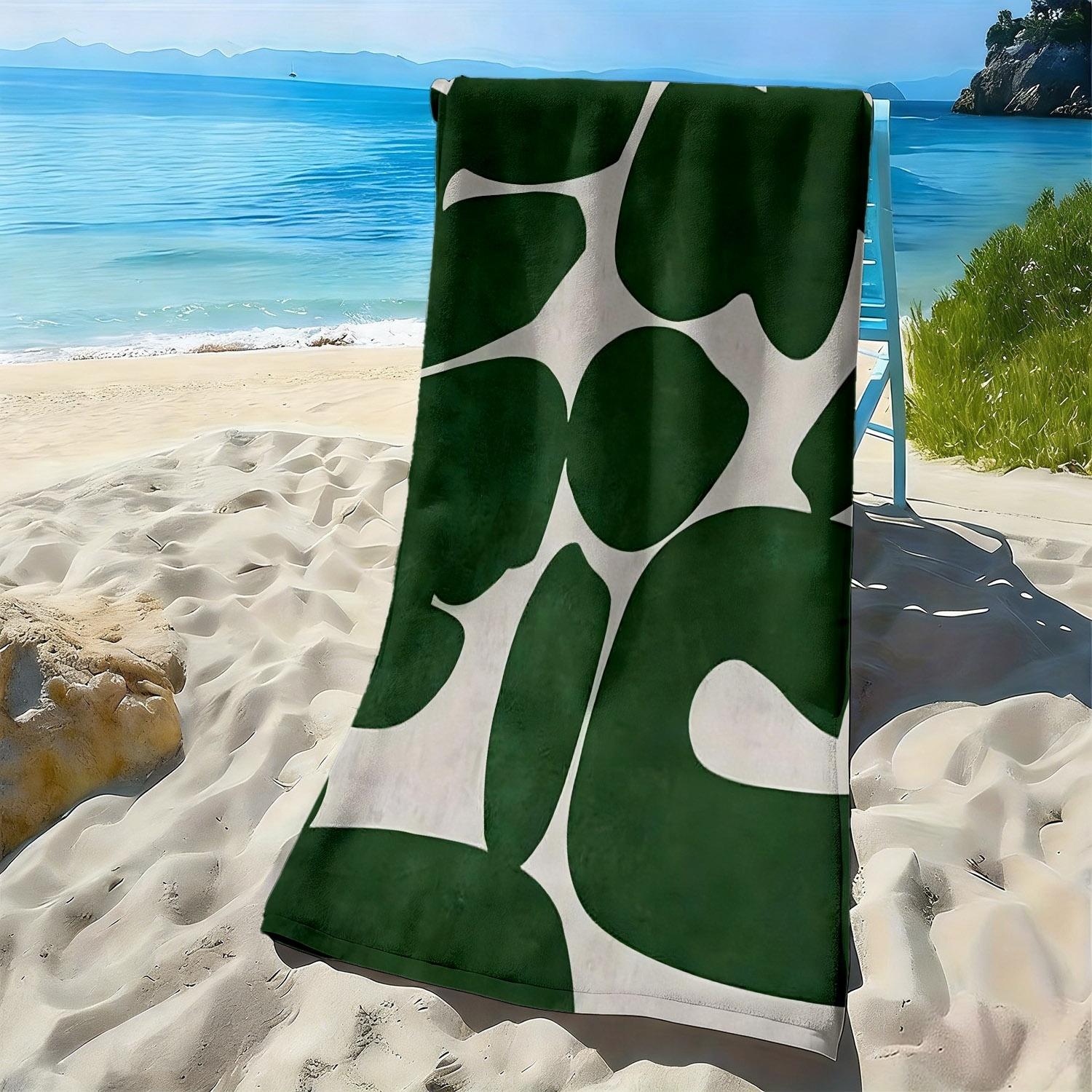 Abstract art irregular graphic patterns polyester microfiber beach towel is highly absorbent, suitable swimming beach outings W30*H60(CM)
Abstract art irregular graphic patterns polyester microfiber beach towel is highly absorbent, suitable swimming beach outings W30*H60(CM)