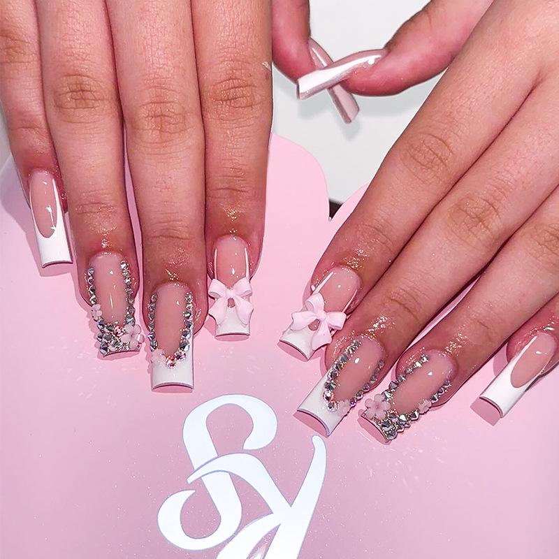 2024 Trendy Handmade Shiny Bowknot French Edge Nail Piece with Full Diamond Design
2024 Trendy Handmade Shiny Bowknot French Edge Nail Piece with Full Diamond Design