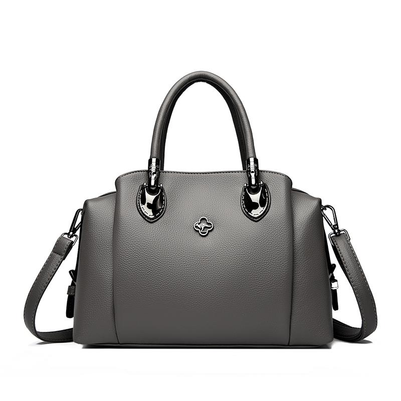 2026 Luxury Large Capacity Soft Leather Women s Bags High Quality Fashi Women Shoulder Bag Crossbody Designer Tote Sac A Main
2026 Luxury Large Capacity Soft Leather Women s Bags High Quality Fashi Women Shoulder Bag Crossbody Designer Tote Sac A Main