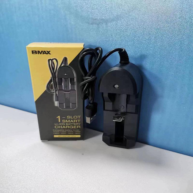Четырехслотное USB-зарядное устройство для аккумуляторов 18650/26650
Четырехслотное USB-зарядное устройство для аккумуляторов 18650/26650