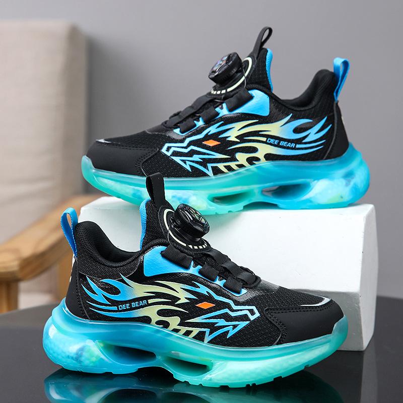 Mesh summer youth hollow mesh shoes thin sports junior high school students boys shoes boys older children breathable 40 yards inner length 25.6cm
Mesh summer youth hollow mesh shoes thin sports junior high school students boys shoes boys older children breathable 40 yards inner length 25.6cm
