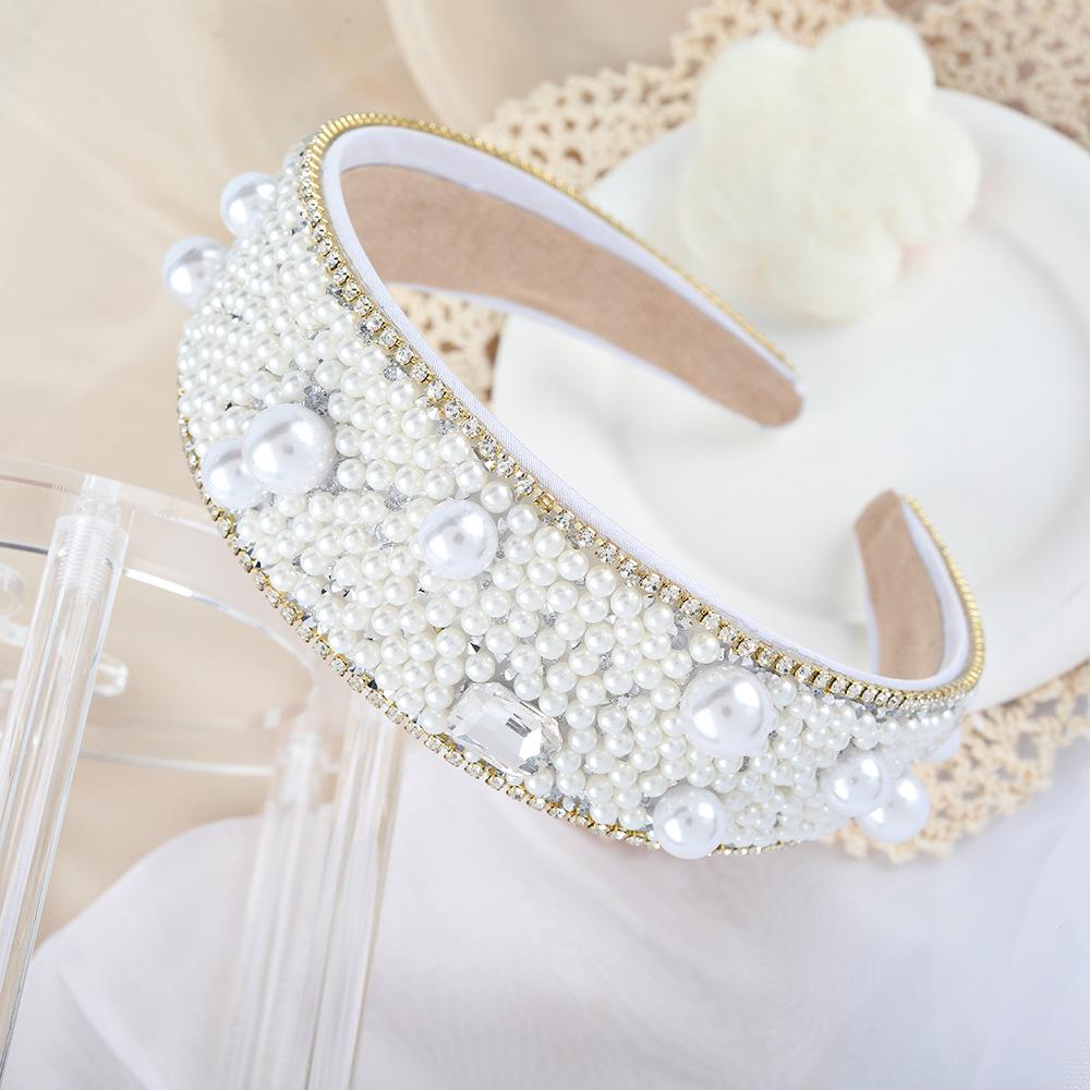 Европейская и американская ретро повязка на голову с широкими полями, жемчугом и стразами – Элегантный женский модный аксессуар для волос
Европейская и американская ретро повязка на голову с широкими полями, жемчугом и стразами – Элегантный женский модный аксессуар для волос