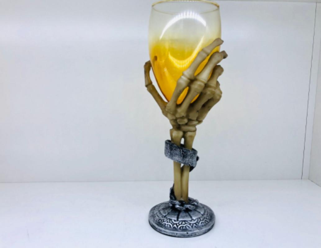 Hot! creative spirit claw hand glass charm personality head head head head paw Miss whisky beer simulation wine glasses wine glasses. | Highball glas
Hot! creative spirit claw hand glass charm personality head head head head paw Miss whisky beer simulation wine glasses wine glasses. | Highball glas