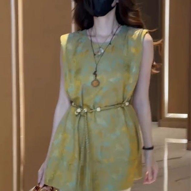 2026 Summer New Chinese Style Satin Two-Piece Set: Waist-Cinched Sleeveless Top + Skirt M Suggested Below 105 jin
2026 Summer New Chinese Style Satin Two-Piece Set: Waist-Cinched Sleeveless Top + Skirt M Suggested Below 105 jin
