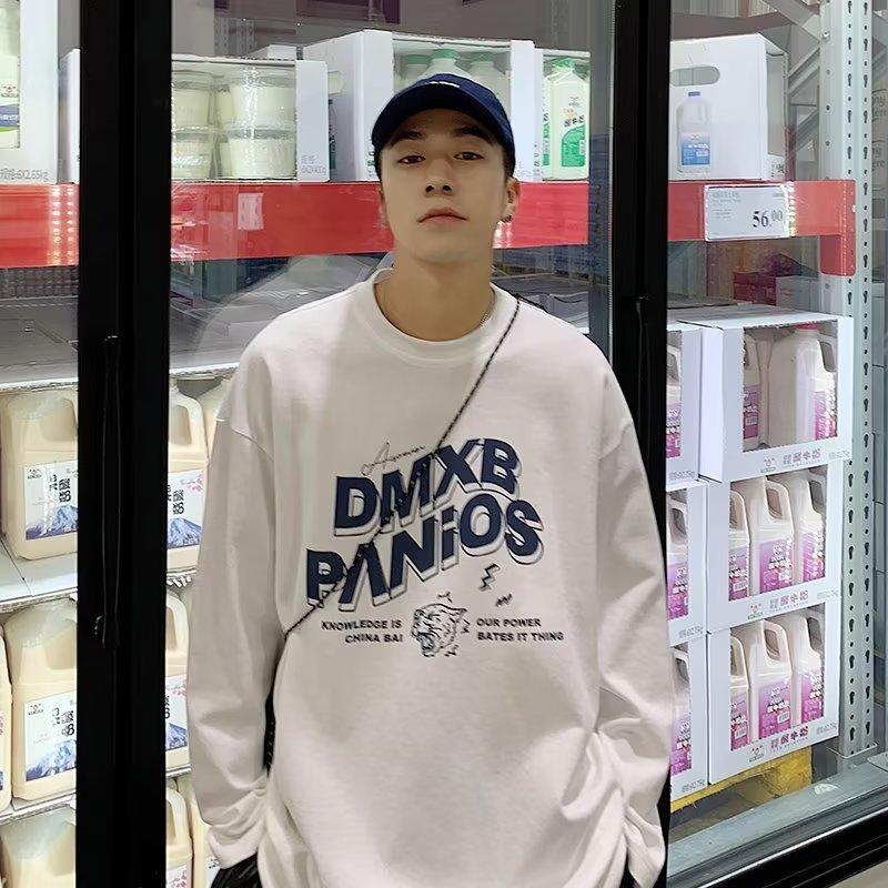 Весенне-осенняя футболка с длинным рукавом, мужская летняя тонкая модная брендовая футболка, свободный и красивый белый топ 2023, модная база
Весенне-осенняя футболка с длинным рукавом, мужская летняя тонкая модная брендовая футболка, свободный и красивый белый топ 2023, модная база