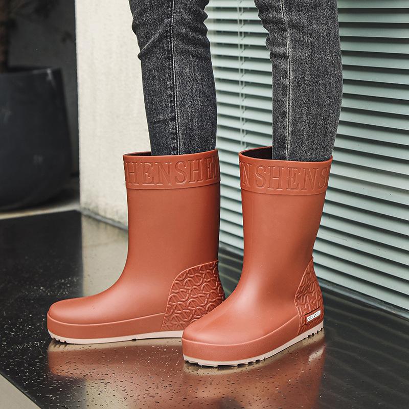 rain shoes women s fashion versatile trend waterproof non-slip rubber rain boots velvet warm 36 чёрный
rain shoes women s fashion versatile trend waterproof non-slip rubber rain boots velvet warm 36 чёрный