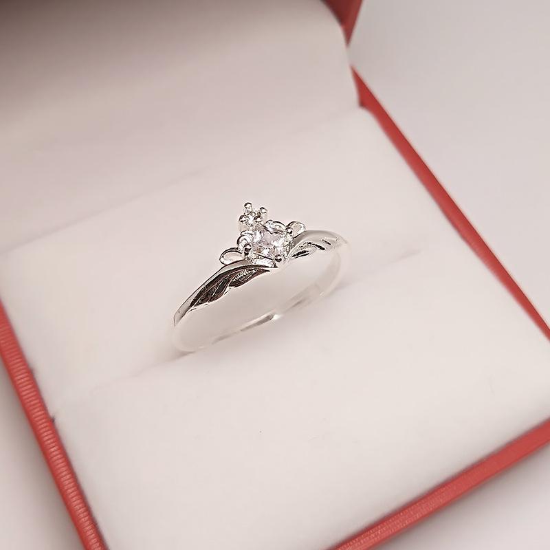 Кольцо-корона с квадратным бриллиантом принцессы, женственность, высокая ценность, имитация, живое, регулируемое Adjustable opening
Кольцо-корона с квадратным бриллиантом принцессы, женственность, высокая ценность, имитация, живое, регулируемое Adjustable opening