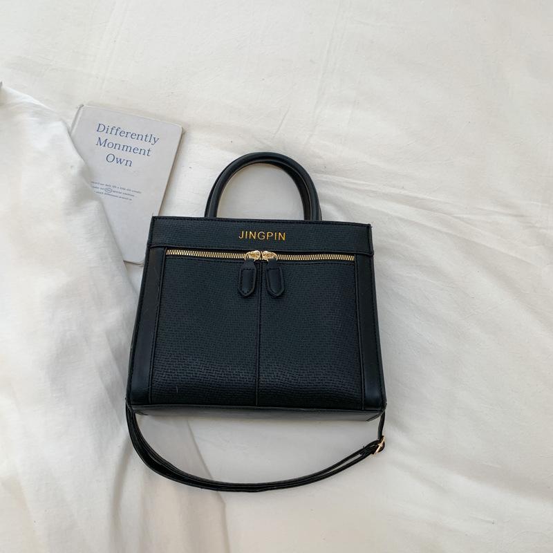 New Suede Texture Vintage Shoulder Crossbody Top Handle Bag Women Korean Style Simple Casual Fashi Handbag
New Suede Texture Vintage Shoulder Crossbody Top Handle Bag Women Korean Style Simple Casual Fashi Handbag