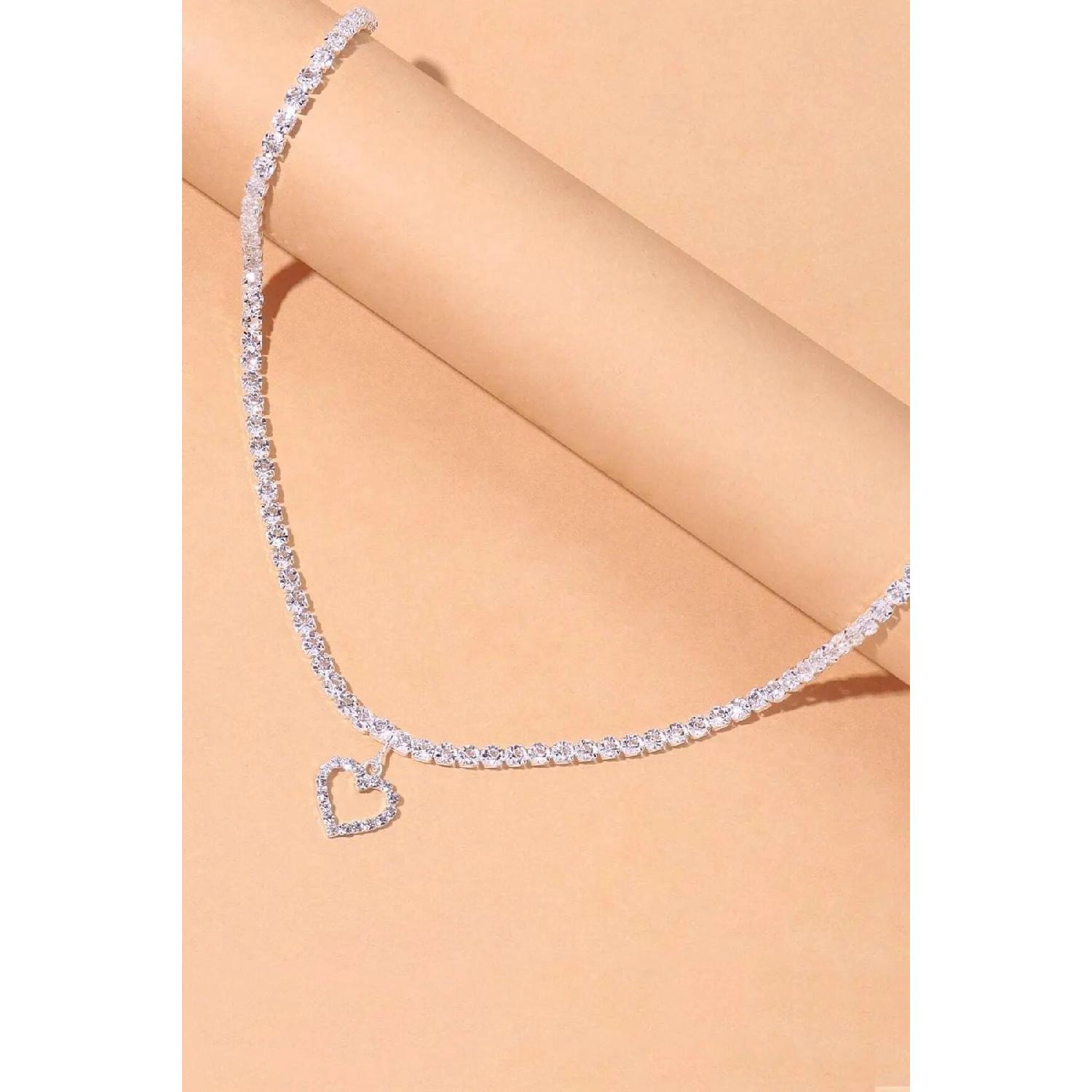Женское ожерелье в форме сердца со стразами и цирконом