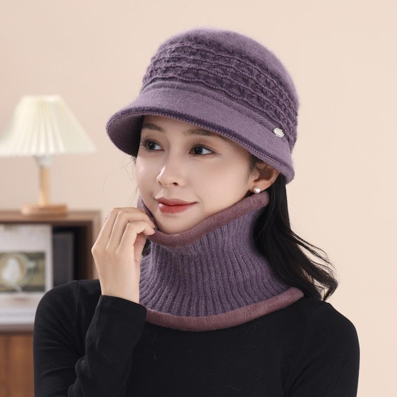 New winter middle-aged and elderly wool hat set, women s cold-proof and warm mother hat, fleece, thickened ear protection and neck protection One size
New winter middle-aged and elderly wool hat set, women s cold-proof and warm mother hat, fleece, thickened ear protection and neck protection One size