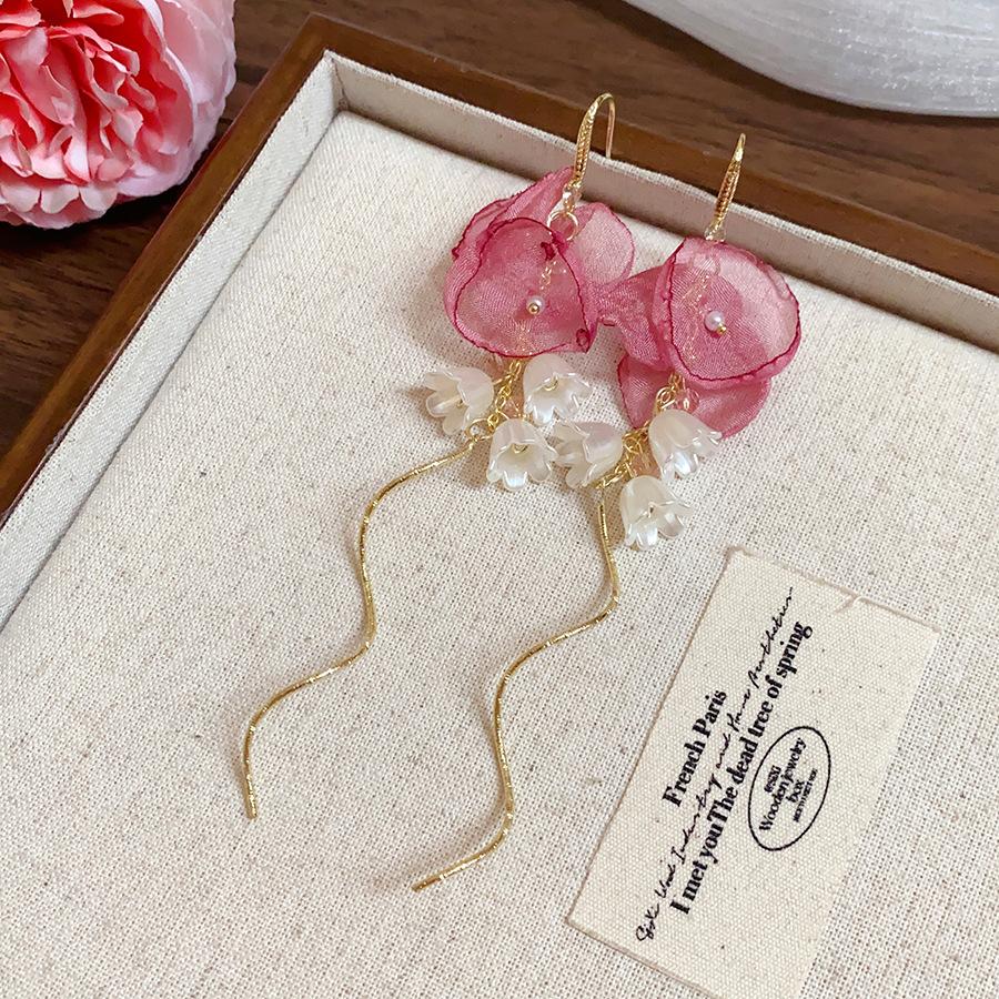Zircon pearl chiffon bud fringed ear hook spring and summer sweet temperament earrings niche high-end versatile earrings women
Zircon pearl chiffon bud fringed ear hook spring and summer sweet temperament earrings niche high-end versatile earrings women