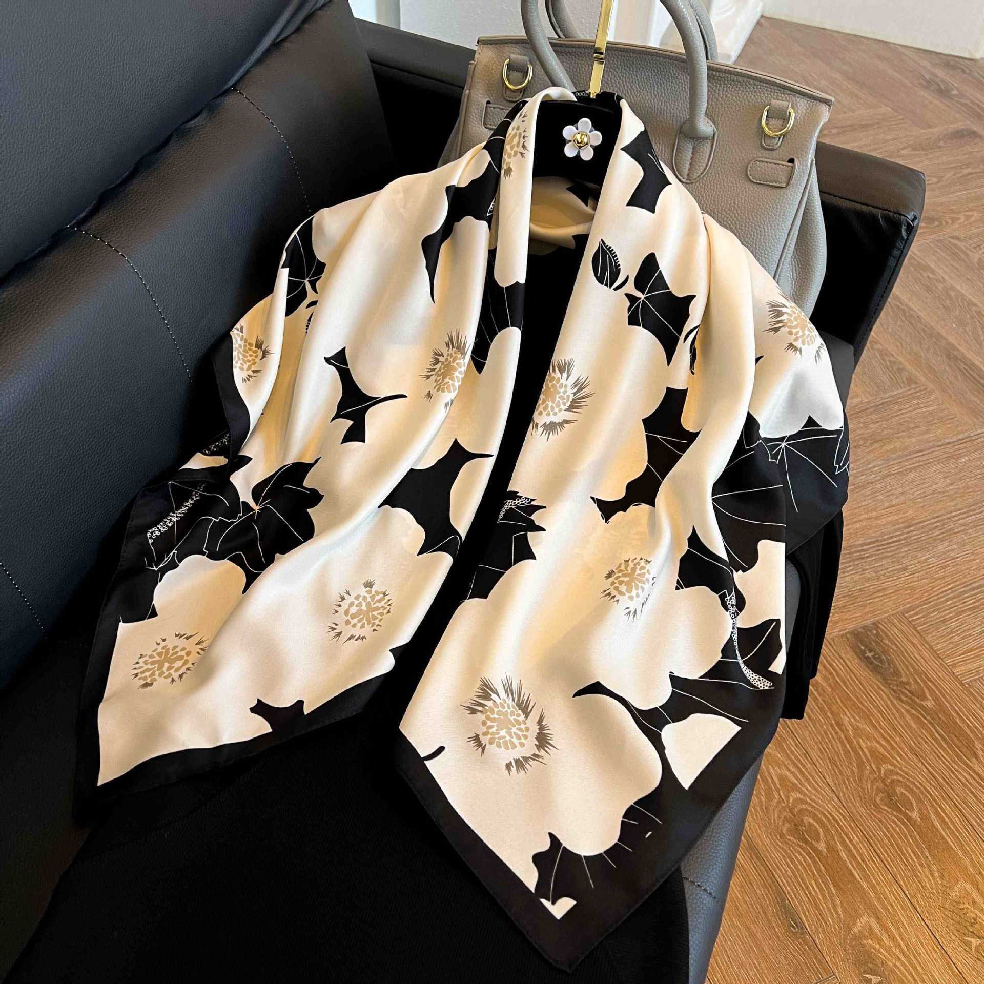 Silk Scarf Floral Pattern Lightweight Soft Square Shawl for Women Elegant Wrap Accessory for Various Occasions One Size
Silk Scarf Floral Pattern Lightweight Soft Square Shawl for Women Elegant Wrap Accessory for Various Occasions One Size