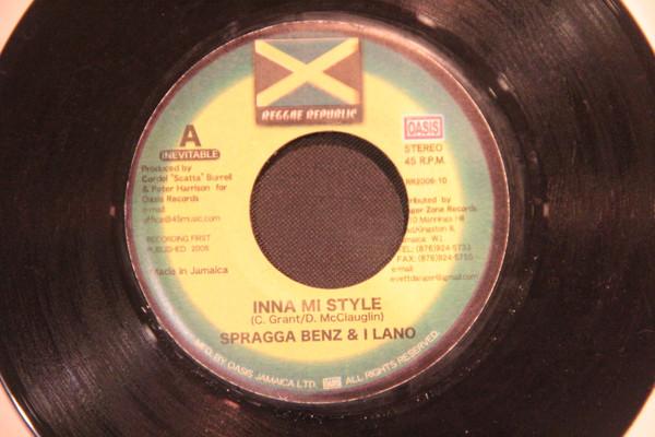 7inch Record SPRAGGA BENZ, I LANO - Inna Mi Style R200610 Reggae Republic 2006 Jamaica Reggae, Ska & Dub Used
7inch Record SPRAGGA BENZ, I LANO - Inna Mi Style R200610 Reggae Republic 2006 Jamaica Reggae, Ska & Dub Used