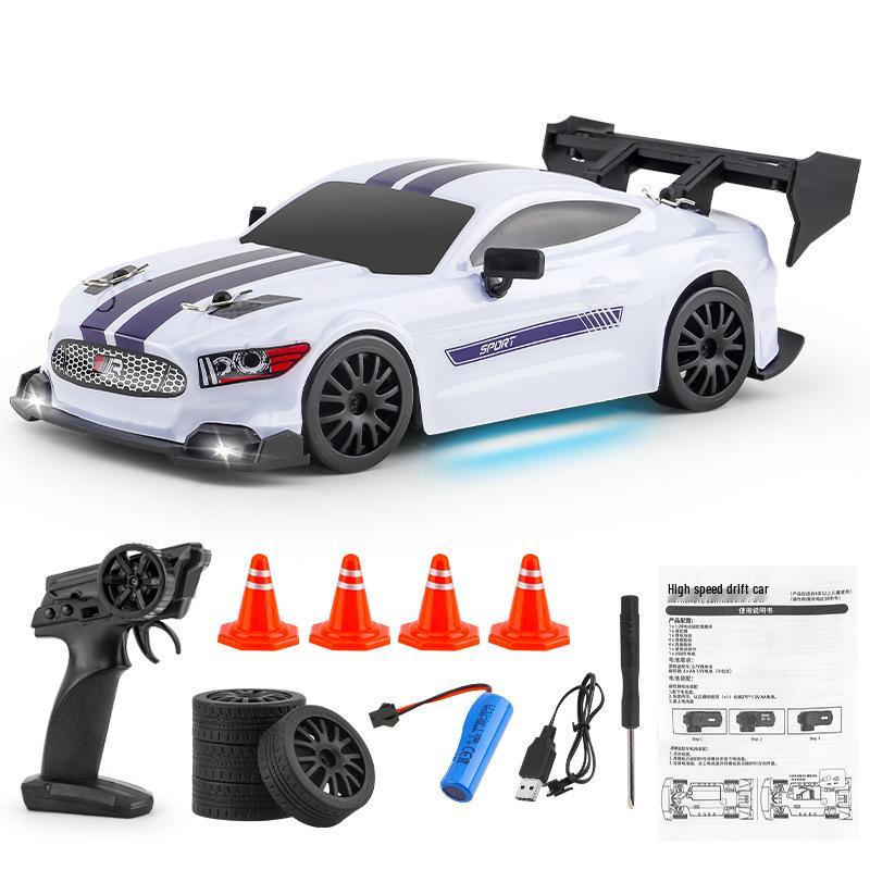 Высокоскоростная дрифт-машина на радиоуправлении 2.4G: Игрушка 4WD GTR со светом для детей 1 battery
Высокоскоростная дрифт-машина на радиоуправлении 2.4G: Игрушка 4WD GTR со светом для детей 1 battery