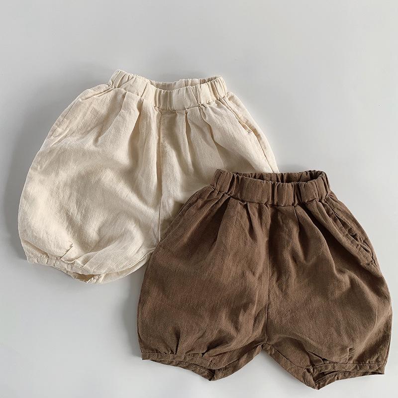 Trendy Cotton Linen Korean-Style Casual Summer Shorts - Unisex Kids Five-Point Baby Harem Pants 80 cm брудно-білий
Trendy Cotton Linen Korean-Style Casual Summer Shorts - Unisex Kids Five-Point Baby Harem Pants 80 cm брудно-білий