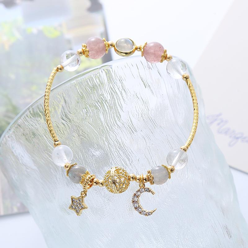 Strawberry Crystal Bracelet Female Moonstone White Crystal Bangles Women Fashion Jewelry accessories Gift
Strawberry Crystal Bracelet Female Moonstone White Crystal Bangles Women Fashion Jewelry accessories Gift
