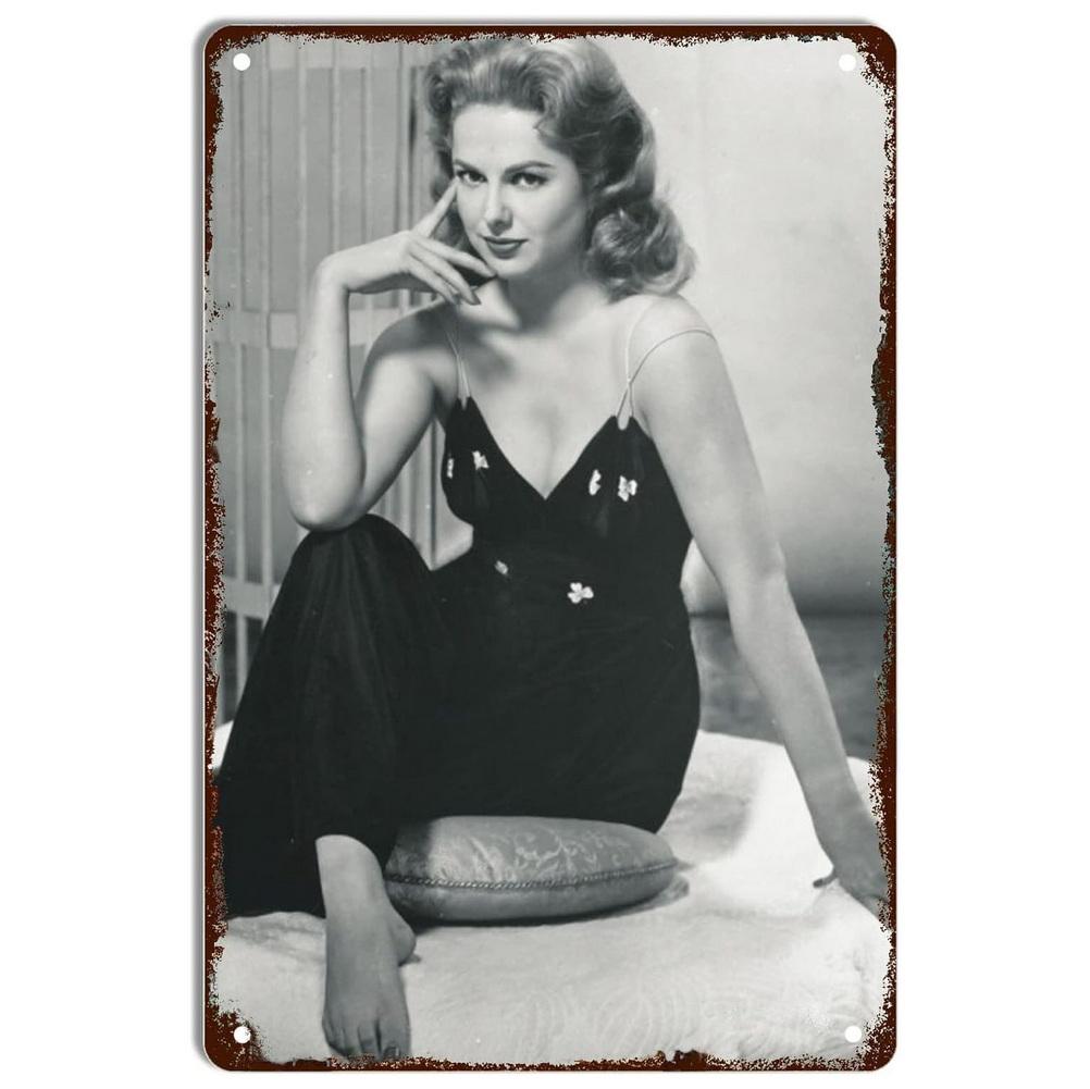 Металлические жестяные таблички Пинап Сексуальные девушки Настенное украшение Табличка Винтажный художественный плакат Жестяная картина для мужской пещеры Дома Кафе Сада Клуба Бара 20X30CM
Металлические жестяные таблички Пинап Сексуальные девушки Настенное украшение Табличка Винтажный художественный плакат Жестяная картина для мужской пещеры Дома Кафе Сада Клуба Бара 20X30CM