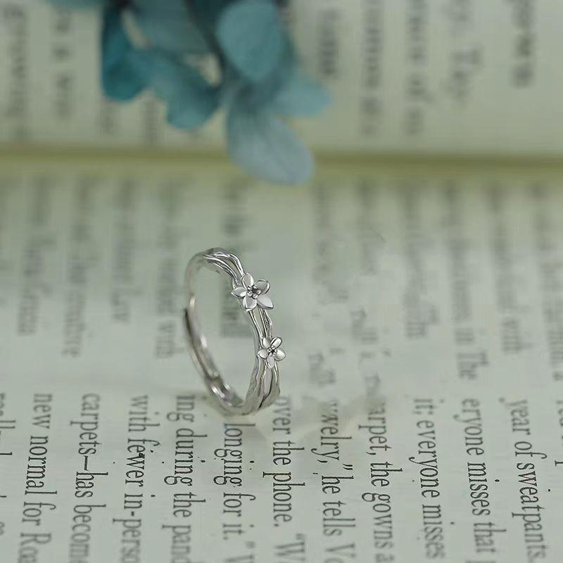 Mingjie Oak & Kapok Couple Rings: Unique Commemorative Gift for Women Adjustable
Mingjie Oak & Kapok Couple Rings: Unique Commemorative Gift for Women Adjustable