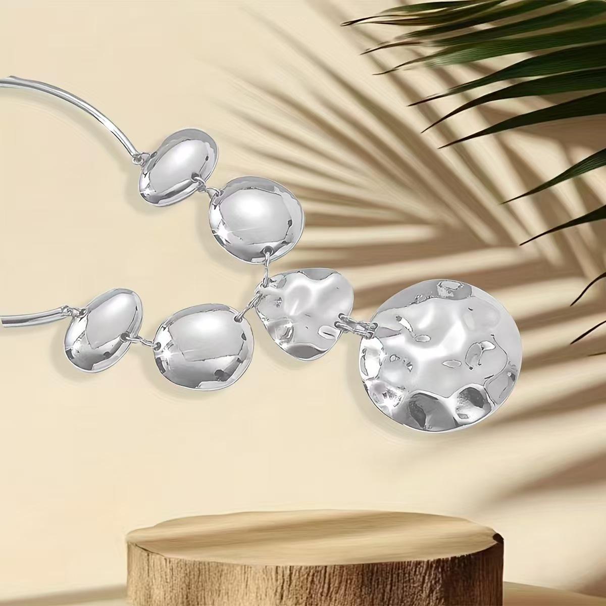 Glossy design sense gold round simple jewelry fashion trend 1 bracelet 1 necklace women срібло сірий колір
Glossy design sense gold round simple jewelry fashion trend 1 bracelet 1 necklace women срібло сірий колір