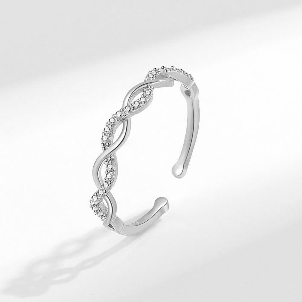 Trendy Twisted Rope Open Ring For Women Adjustable Index Knuckle Ring Minimalist Fashion Personalized Jewelry Band opening adjustable біле золото кольору
Trendy Twisted Rope Open Ring For Women Adjustable Index Knuckle Ring Minimalist Fashion Personalized Jewelry Band opening adjustable біле золото кольору