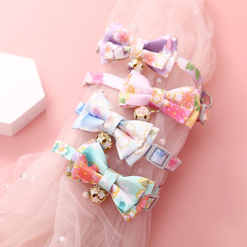 19-30cm Adjustable Pet Breakaway Cat Collar Bow Tie Cute Plaid Christmas Flower Elastic Adjustable Dog Collar with Sash for Cats 19-30cm
19-30cm Adjustable Pet Breakaway Cat Collar Bow Tie Cute Plaid Christmas Flower Elastic Adjustable Dog Collar with Sash for Cats 19-30cm
