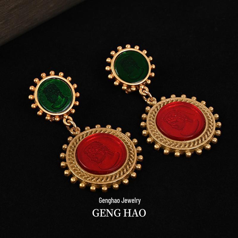 Набор броши и ожерелья в богемном стиле из эмали, агата и стекла
Набор броши и ожерелья в богемном стиле из эмали, агата и стекла