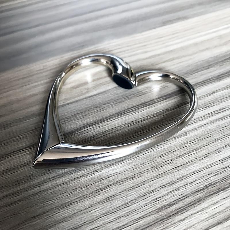 Bohemian-Style Rotating Heart-Shaped Handbag Hook and Desk Hook - Portable Bag Stand with Rotating Wallet Hook, Ideal for Travel античний срібного кольору
Bohemian-Style Rotating Heart-Shaped Handbag Hook and Desk Hook - Portable Bag Stand with Rotating Wallet Hook, Ideal for Travel античний срібного кольору