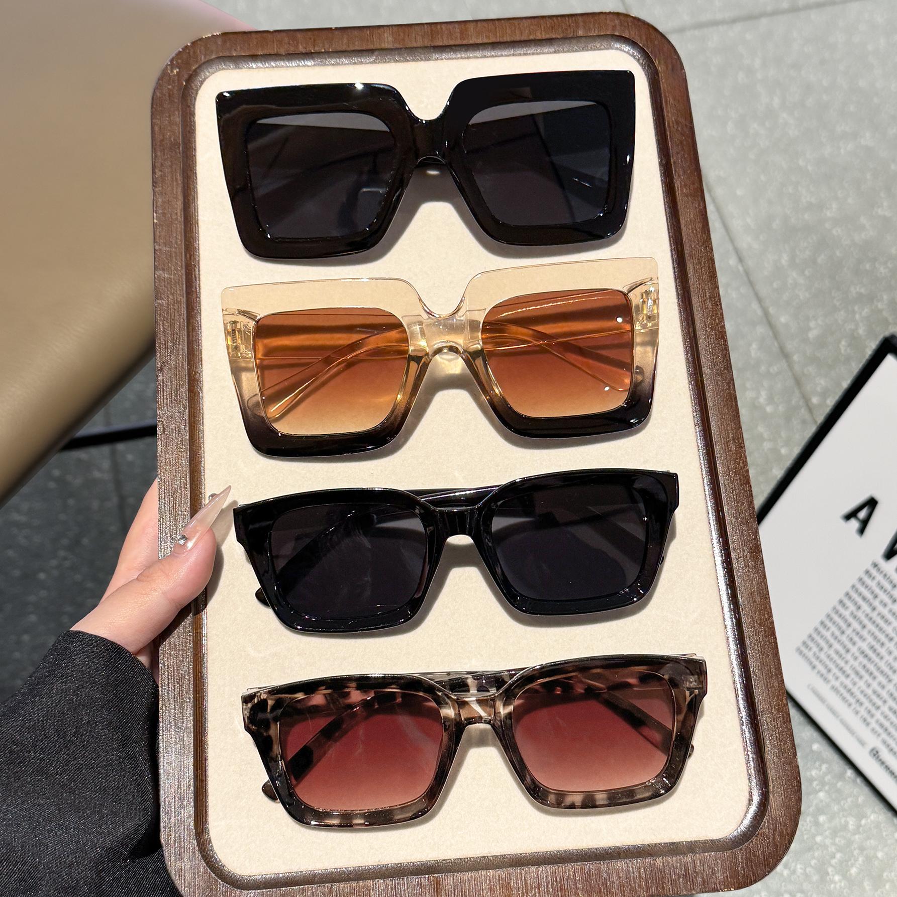 4Pcs Large Frame Retro Style Color Block Fashion Glasses Suitable for Both Men and Women for Daily Wear Retro
4Pcs Large Frame Retro Style Color Block Fashion Glasses Suitable for Both Men and Women for Daily Wear Retro