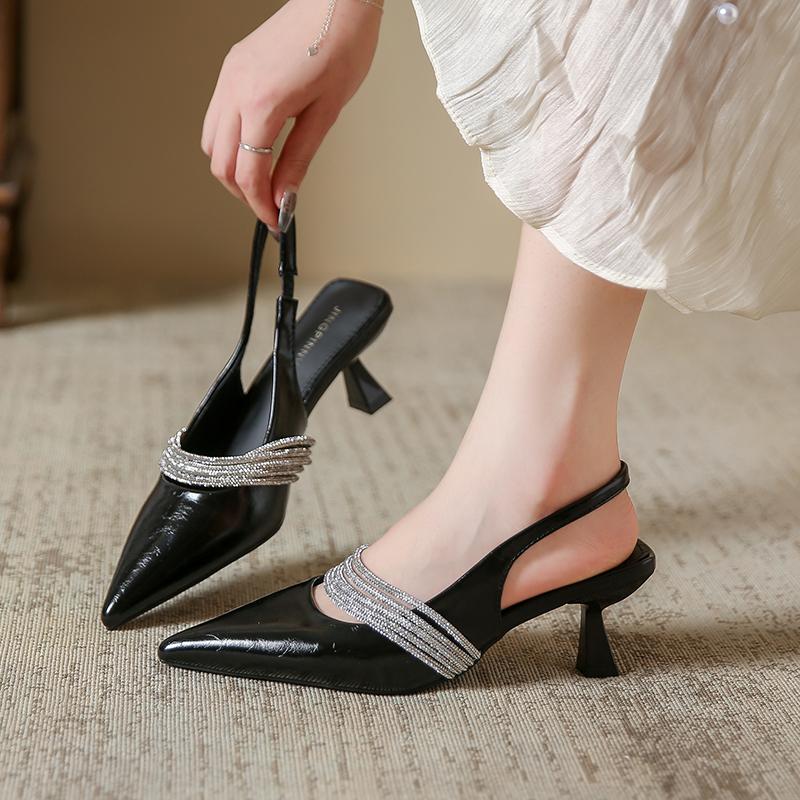 Women s Shoes on Sale 2025 Brand Elastic Band Women s Pumps Spring Pointed Toe Solid Sequins Shallow Mouth Party High Heels 35 покинуть белый
Women s Shoes on Sale 2025 Brand Elastic Band Women s Pumps Spring Pointed Toe Solid Sequins Shallow Mouth Party High Heels 35 покинуть белый