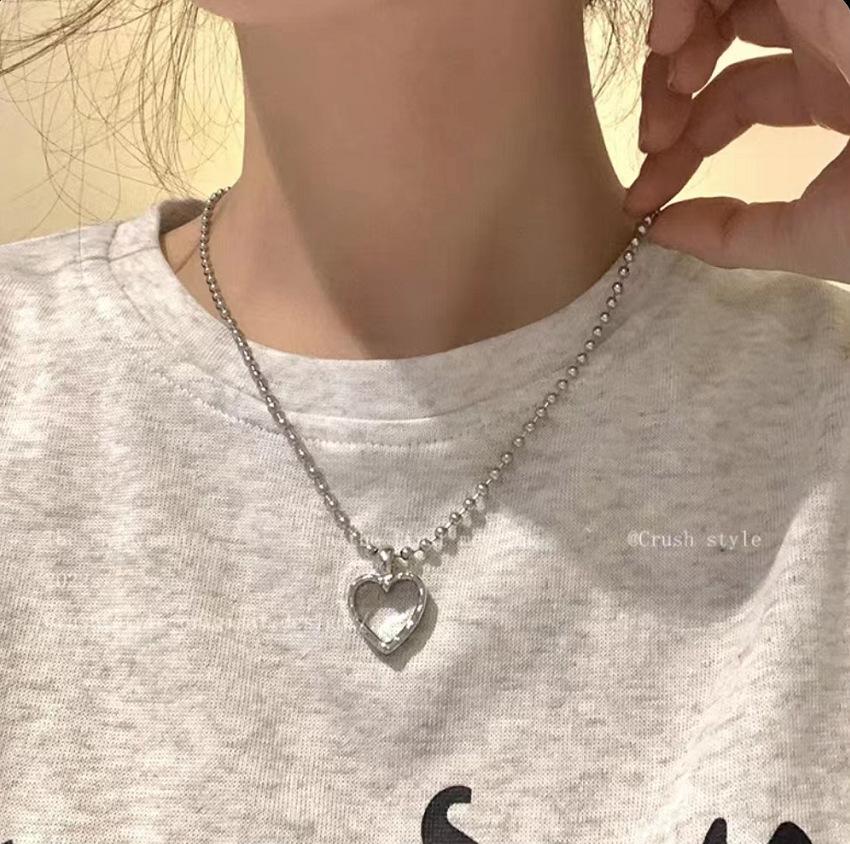 Geometric Imitation Shell Necklace Women s Versatile Simple Collarbone Chain Fashion Style Jewelry Neck Chain
Geometric Imitation Shell Necklace Women s Versatile Simple Collarbone Chain Fashion Style Jewelry Neck Chain