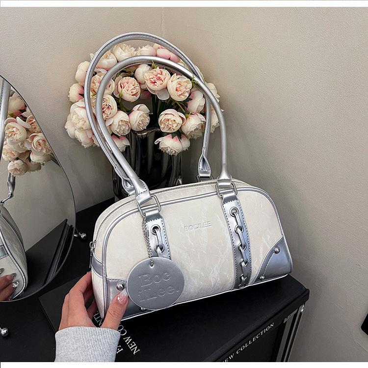 Large-capacity bag women s spring and summer versatile new niche single shoulder underarm bag casual pillow bag бежевый
Large-capacity bag women s spring and summer versatile new niche single shoulder underarm bag casual pillow bag бежевый