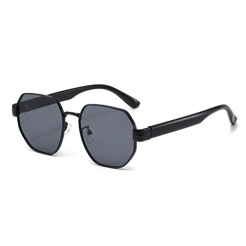 2025 New Fashionable Edge Cutting Sunglasses For Women Outdoor Sunglasses Polygonal Metal Sunglasses 2543
2025 New Fashionable Edge Cutting Sunglasses For Women Outdoor Sunglasses Polygonal Metal Sunglasses 2543
